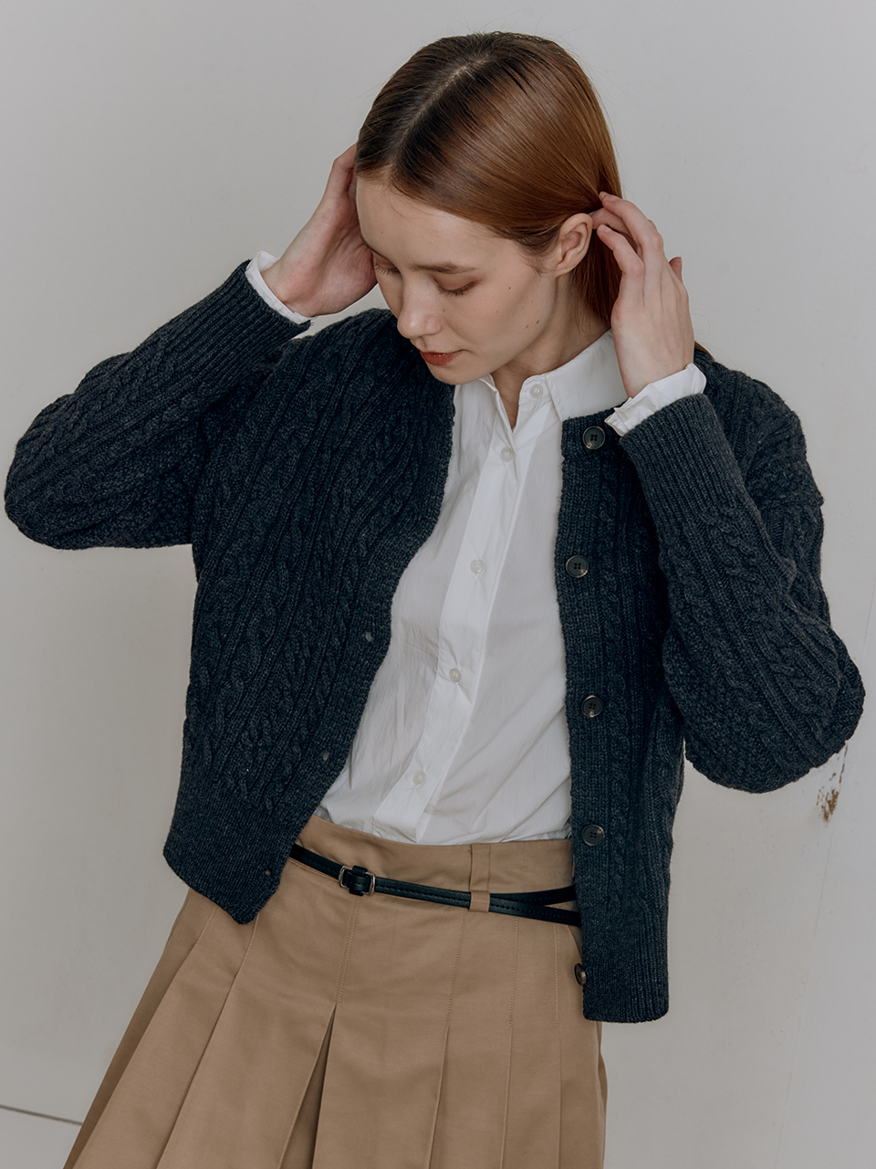 HACIE - WOOL CABLE KNIT CARDIGAN [3컬러]