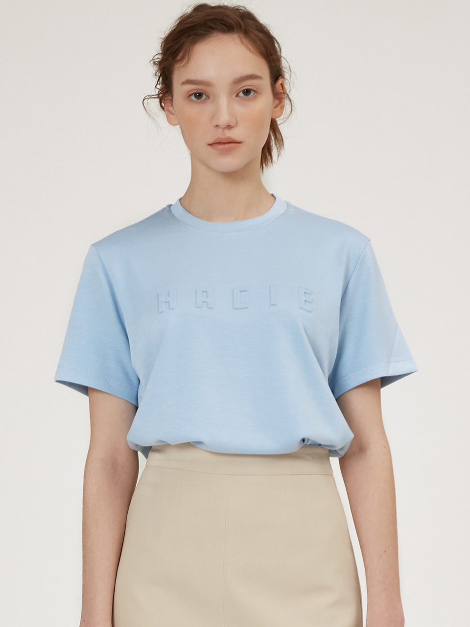 HACIE - SIGNATURE EMBOSSED T-SHIRTS [6 COLOR]